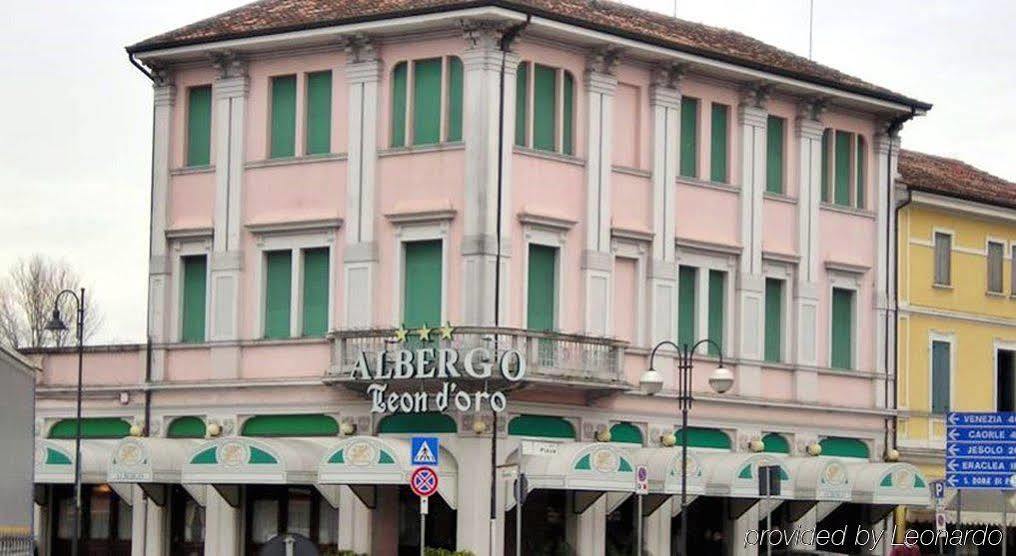 Albergo Ristorante Leon D'Oro ノヴェンタ・ディ・ピアーヴェ エクステリア 写真